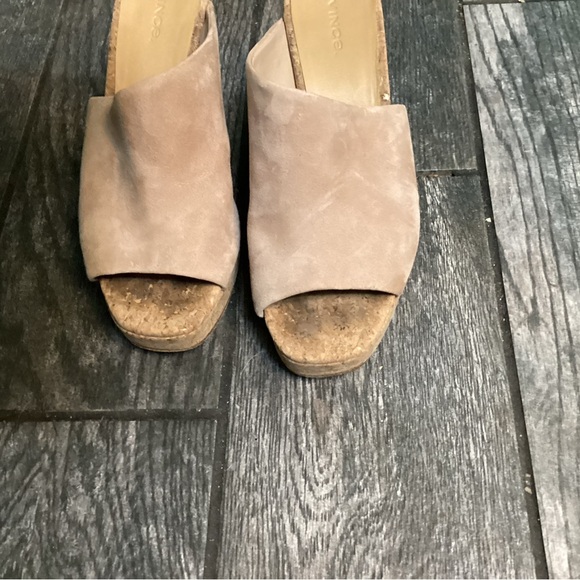 💥PRICE DROP💥 Wyatt platform chunky suede cork sandals in Oatmeal tan - Picture 3 of 9